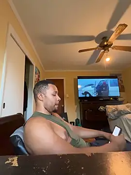 Snapshot of Charmingswoleking chatting on 20, 6, 2026 Charmingswoleking online show from 20, 6, 2026