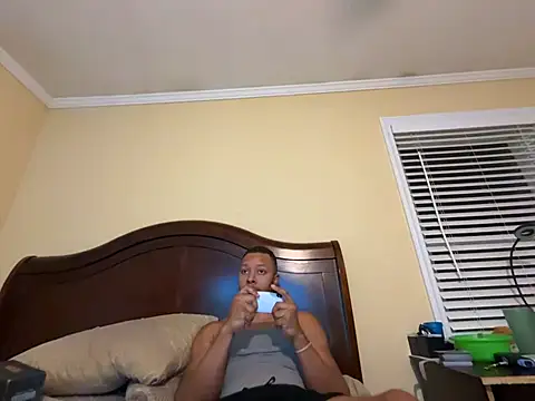 Charmingswoleking online show from 24, 7, 2026