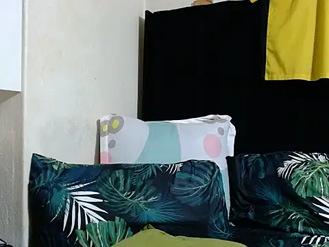 creamyslender23 online show from 10, 7, 2026