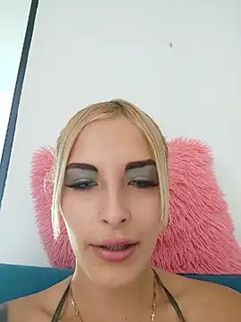 VIOLETA-1122 online show from 22, 7, 2026