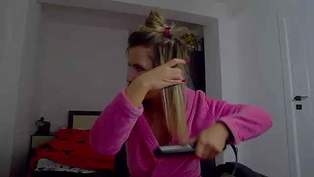 DedeSibel online show from 8, 1, 2026