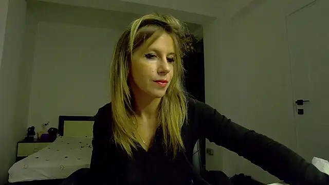 DedeSibel online show from 23, 3, 2026