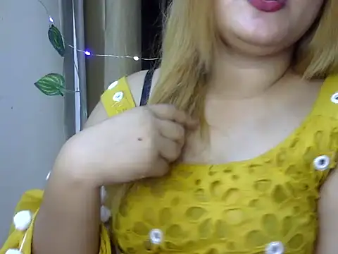 Snapshot of Sexyy_Sana chatting on 14, 7, 2026 Sexyy Sana online show from 14, 7, 2026