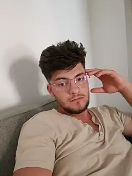 boy1boyR online show from 22, 6, 2026