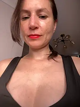 Lisse of striptease online show from 27, 6, 2026