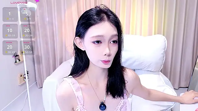 Snapshot of YangYang-0805 chatting on 25, 7, 2026 YangYang-0805 online show from 25, 7, 2026