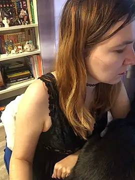 Lazy Lovely online show from 28, 6, 2026