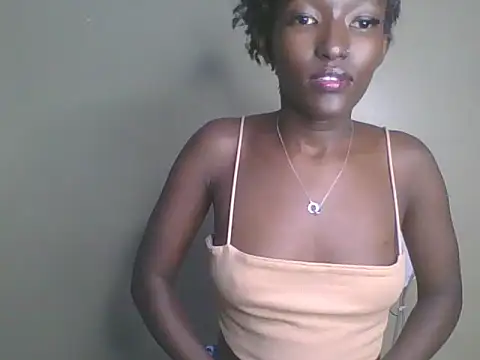 Snapshot of Keilay chatting on 5, 7, 2026 Keilay online show from 5, 7, 2026
