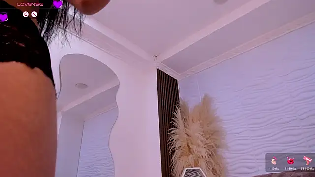 AylinLove  online show from 2, 8, 2026
