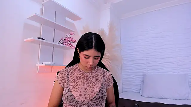 AylinLove  online show from 25, 7, 2026