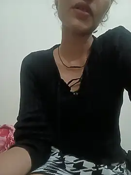 Snapshot of nehabharti23 chatting on 25, 6, 2026 nehabharti23 online show from 25, 6, 2026