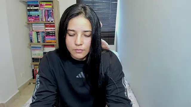 Snapshot of foxwen chatting on 22, 6, 2026 foxwen online show from 22, 6, 2026