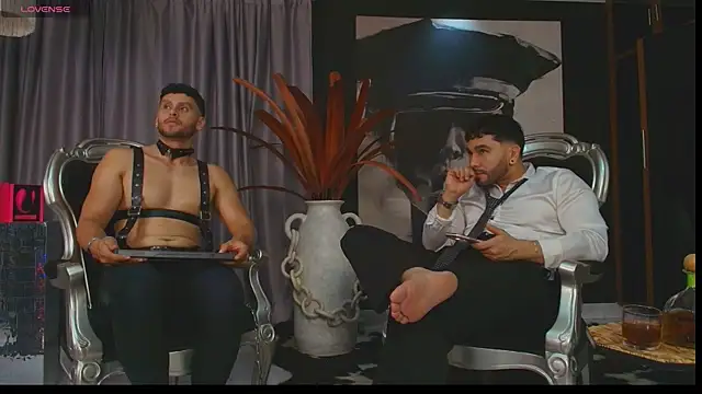 Martin and Santiago online show from 5, 7, 2026