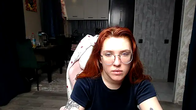 Reginasmilee online show from 26, 3, 2026