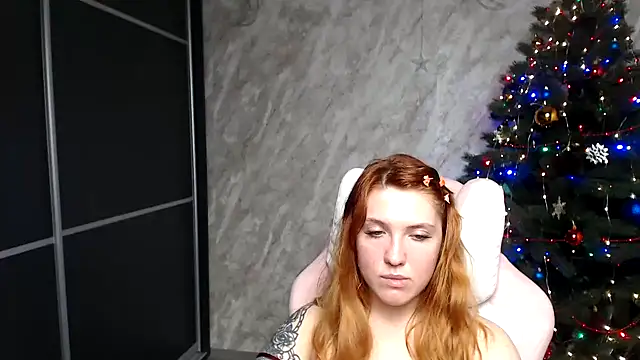 Reginasmilee online show from 21, 12, 2025