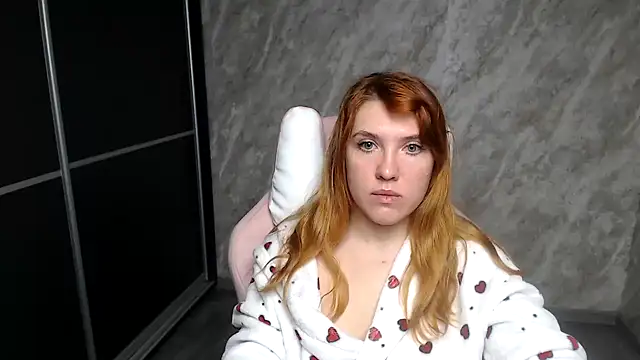 Reginasmilee online show from 16, 1, 2026