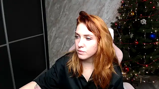 Reginasmilee online show from 19, 12, 2025