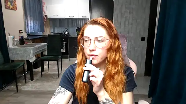 Reginasmilee online show from 23, 4, 2026