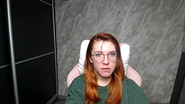 Reginasmilee online show from 11, 2, 2026