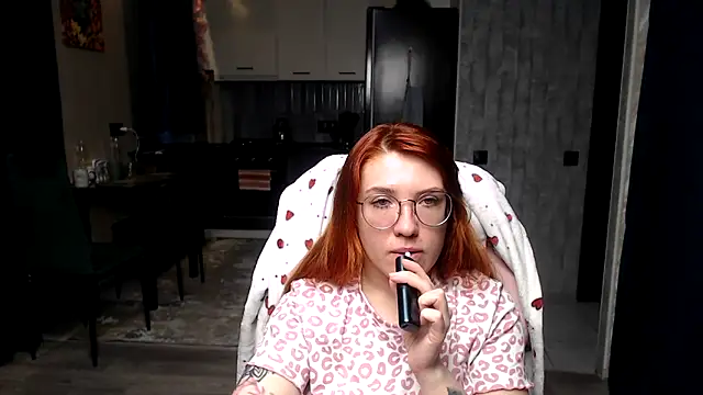 Reginasmilee online show from 21, 3, 2026