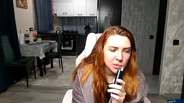 Reginasmilee online show from 24, 4, 2026