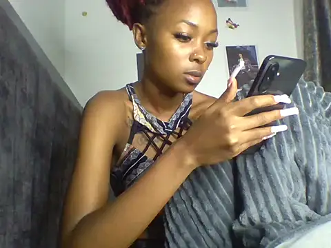 Prettyquueen online show from 19, 7, 2026
