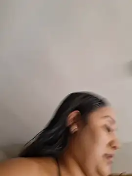 Valentina Tilly online show from 31, 7, 2026
