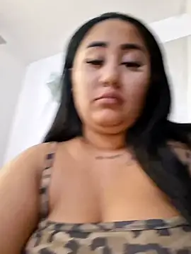 Valentina Tilly online show from 28, 7, 2026
