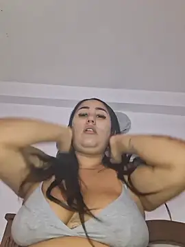 Valentina Tilly online show from 5, 8, 2026