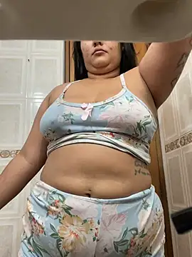 Valentina Tilly online show from 11, 7, 2026