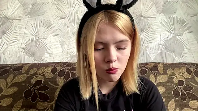Jeneienal 1 online show from 24, 6, 2026