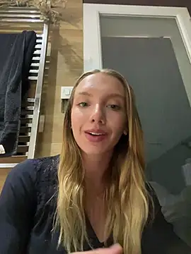 claraaaaa7 online show from 8, 7, 2026