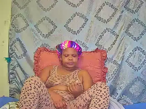 Snapshot of AngelinaX01 chatting on 17, 7, 2026 AngelinaX01 online show from 17, 7, 2026
