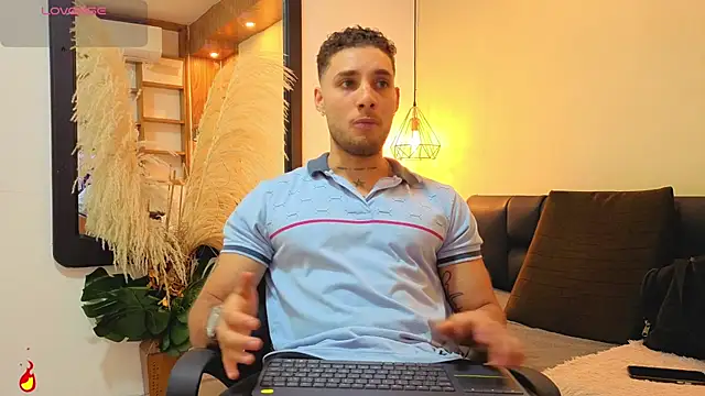 Kiing 001 online show from 24, 7, 2026