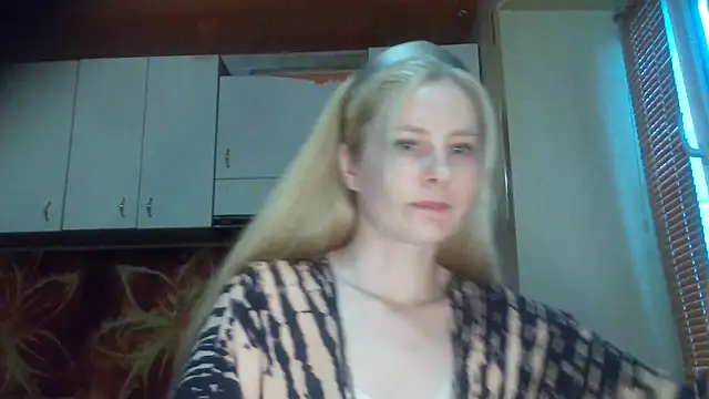 Vexieeka online show from 11, 7, 2026