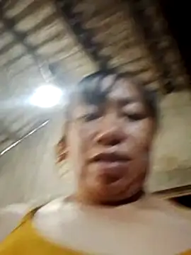 Moon squirtt online show from 21, 7, 2026