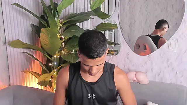 Noah sexhotty online show from 30, 6, 2026