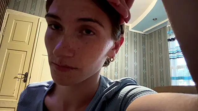 Snapshot of MickeyPique chatting on 26, 6, 2026 MickeyPique online show from 26, 6, 2026