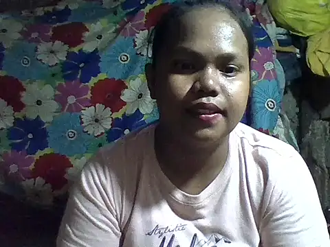 HotYangLady25 online show from 28, 6, 2026