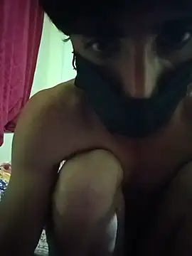 Snapshot of micro_guy76 chatting on 11, 7, 2026 micro guy76 online show from 11, 7, 2026