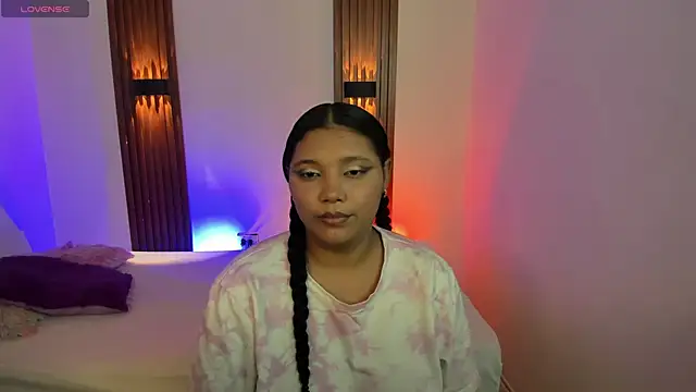 IslaPearl online show from 28, 6, 2026