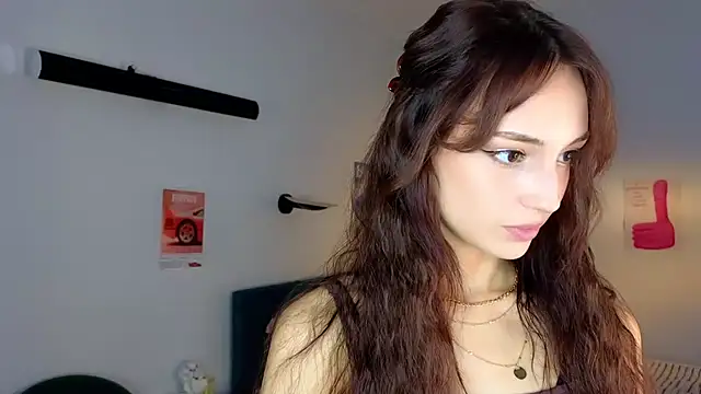 thisskiss online show from 28, 6, 2026