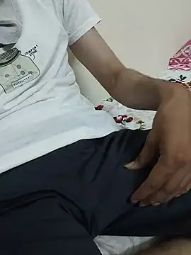 Snapshot of Yoursexy_boy21 chatting on 29, 6, 2026 Yoursexy boy21 online show from 29, 6, 2026
