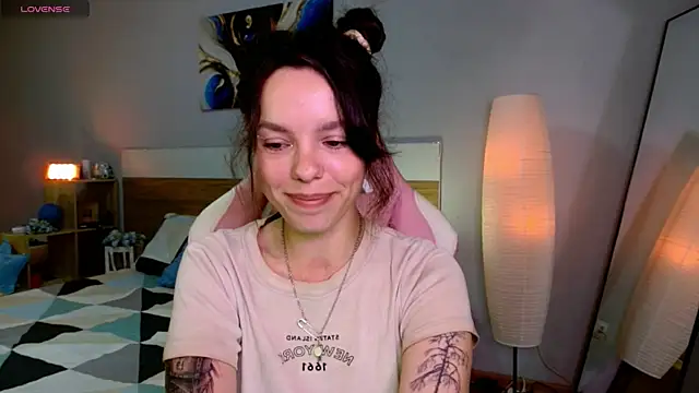 Maya Campbell online show from 4, 7, 2026