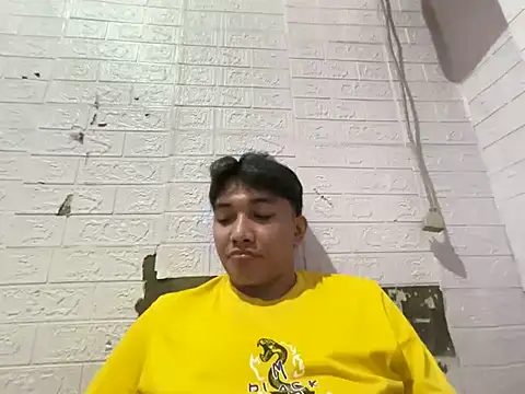xZenithx  online show from 9, 7, 2026