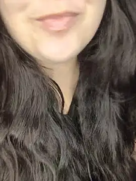VictoriaBloom25 online show from 6, 7, 2026