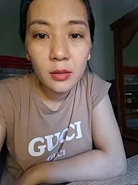 Lyrose 2k online show from 8, 7, 2026