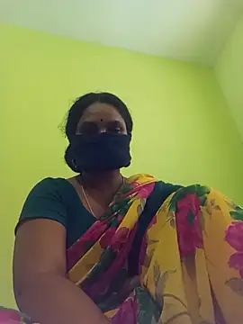 Sexy-deshigirls online show from 30, 6, 2026