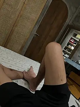 Henrycum2 online show from 11, 7, 2026