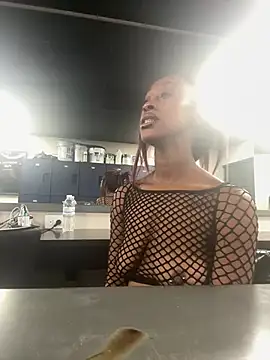 PeachxPatron online show from 27, 7, 2026